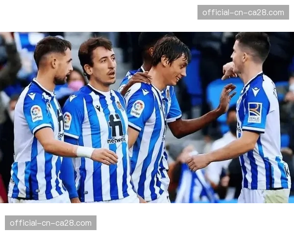 评论：面对高压逼抢频频失误，皇家社会中场控制力下降的背后